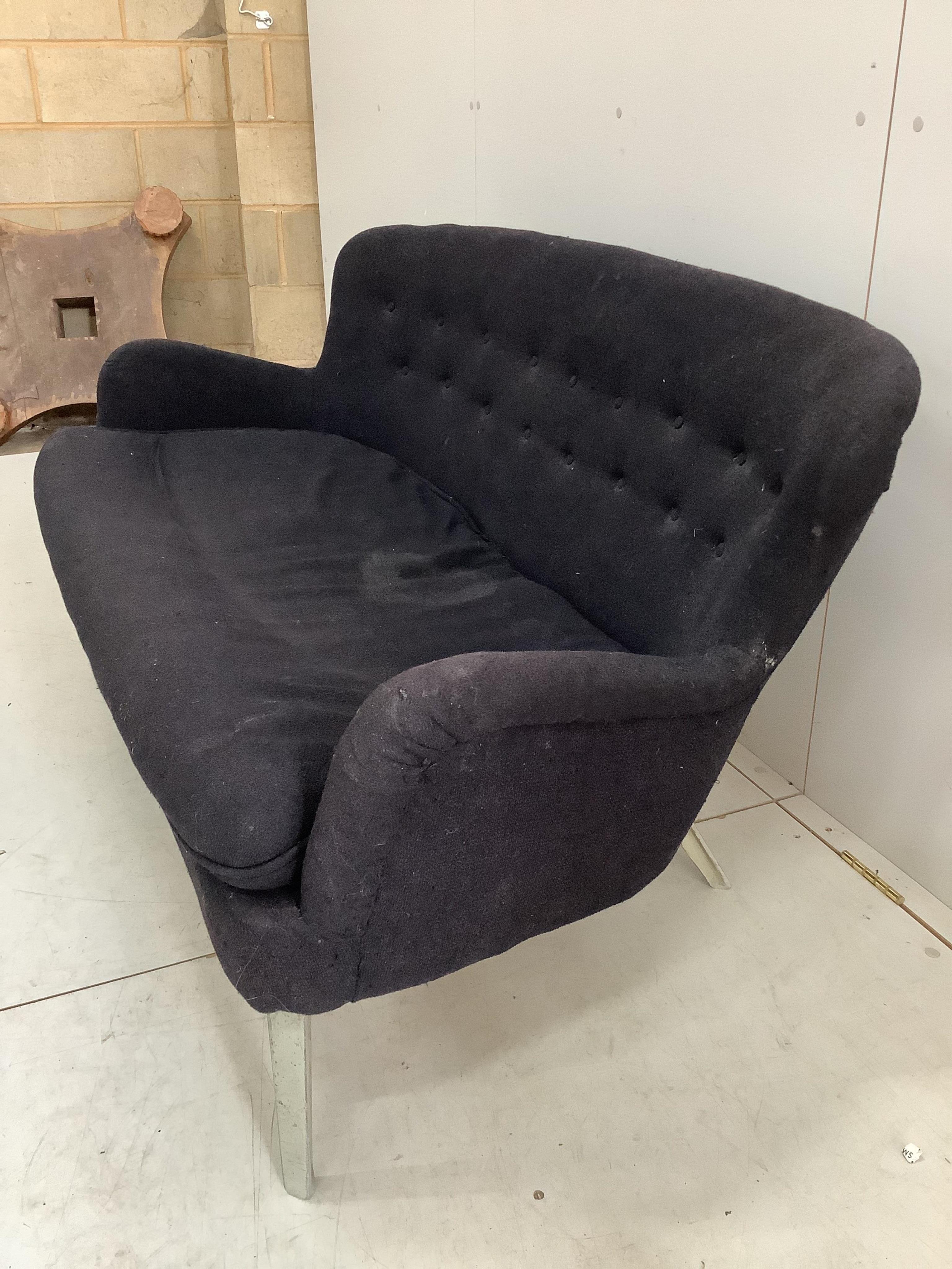 An Ernest Race DA2 sofa, width 150cm, depth 60cm, height 68cm